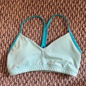 Medium Fleo Sports Bra